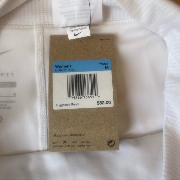 |Nike| Dri-Fit NWT White 2-1 Tennis Skirt with Built-in shorts Woman's M - Picture 5 of 8